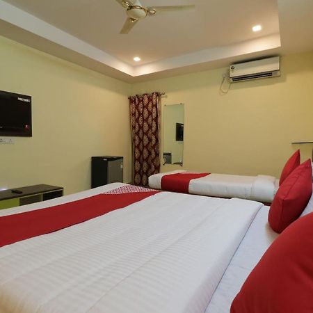 Oyo 29259 Hotel Rama Royal Nellore Luaran gambar